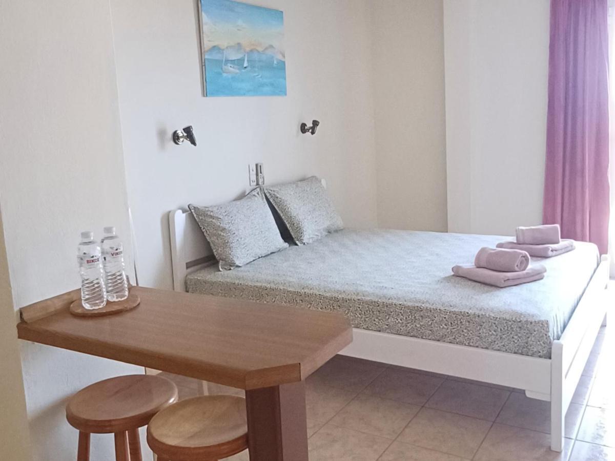 Flora Studios Corfu - Adults Only Benitses  Extérieur photo