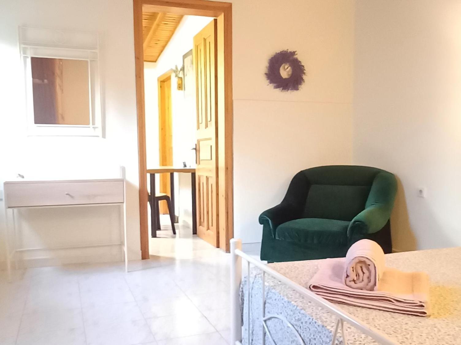 Flora Studios Corfu - Adults Only Benitses  Extérieur photo